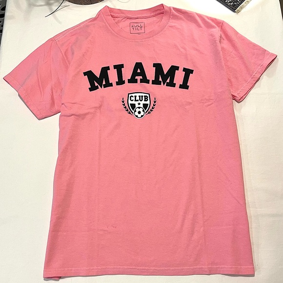 Full Tilt Tops - FULL TILT Miami Boyfriend Tee.
Multiple Sizes. NWT.